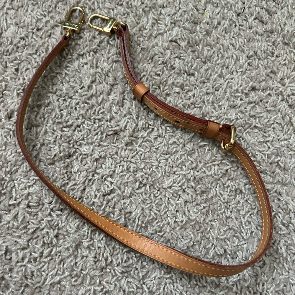 Louis Vuitton shoulder strap